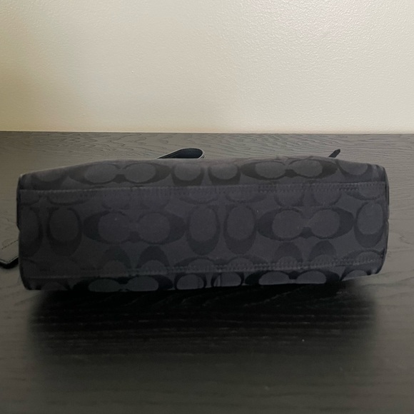 Coach Hamptons Signature East West Demi Baguette Bag Vintage 8K01 - Picture 7 of 14